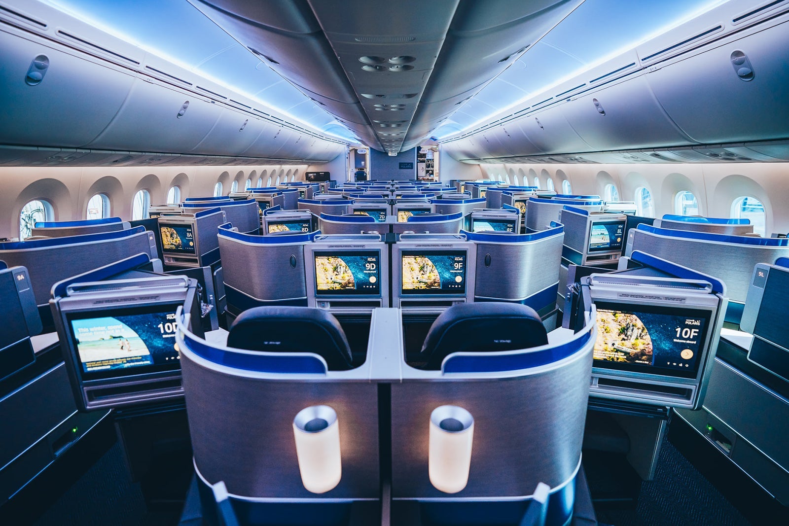 United Polaris Business cabin