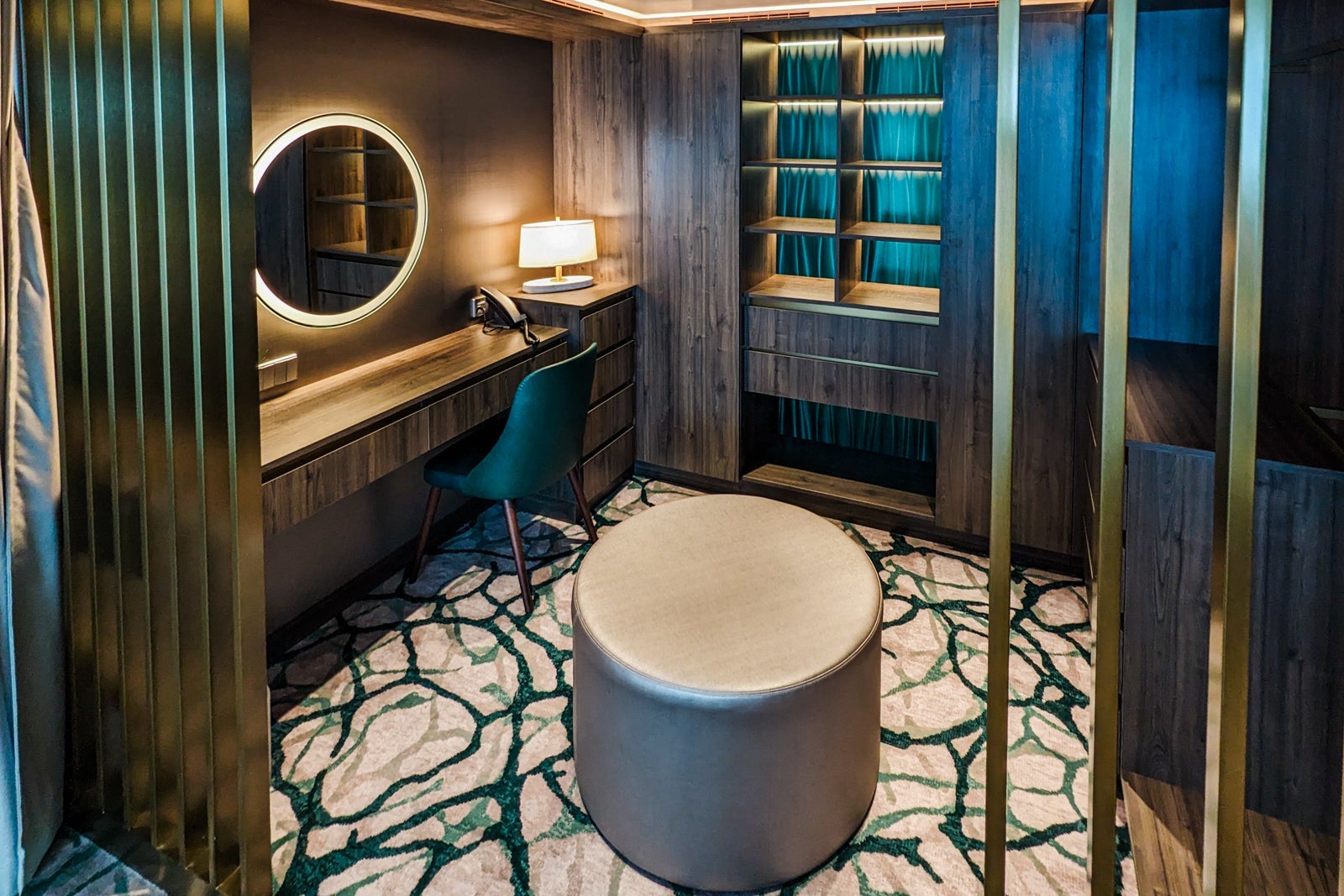 Royal Loft Suite.
