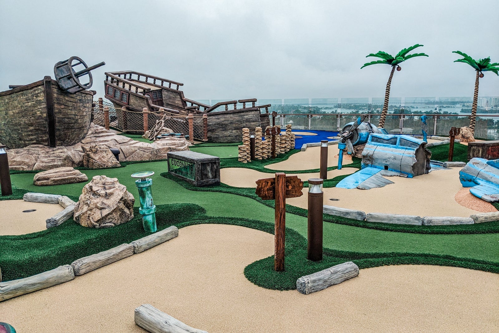 Shipwreck-themed mini-golf on cruise ship