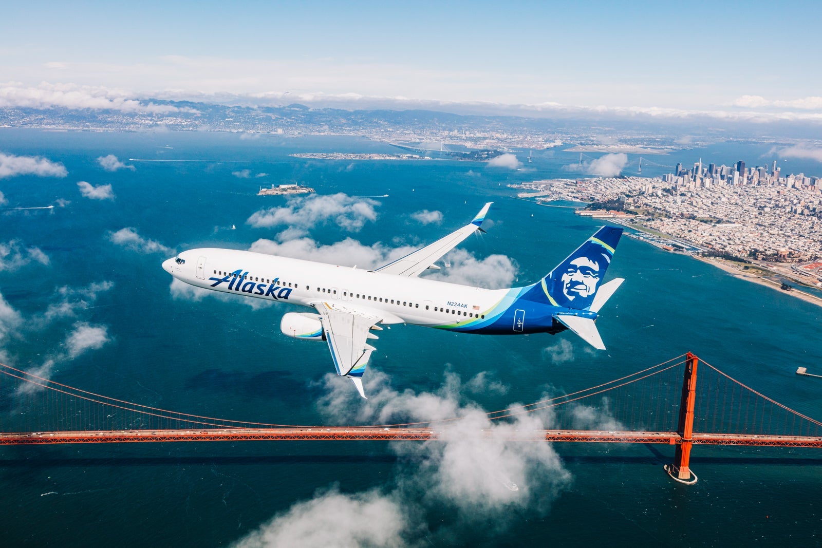 alaska airlines plane