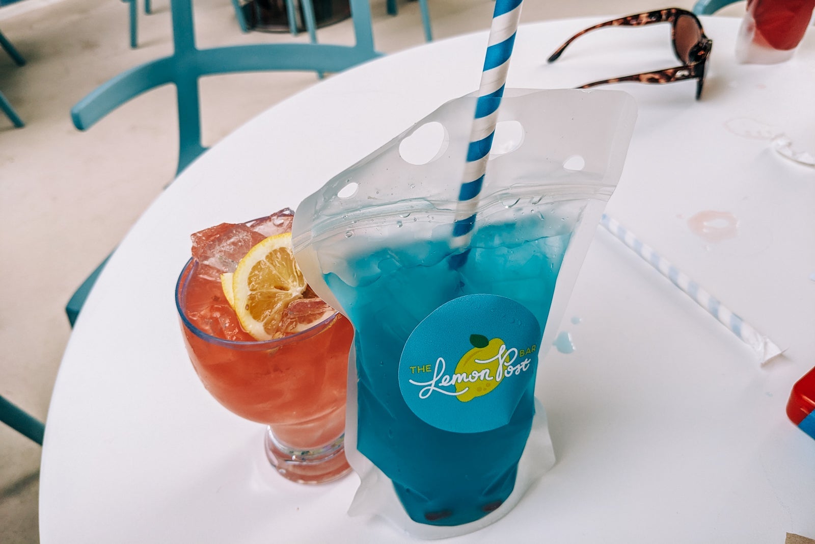 Cocktail and mocktail at the Lemon Post.