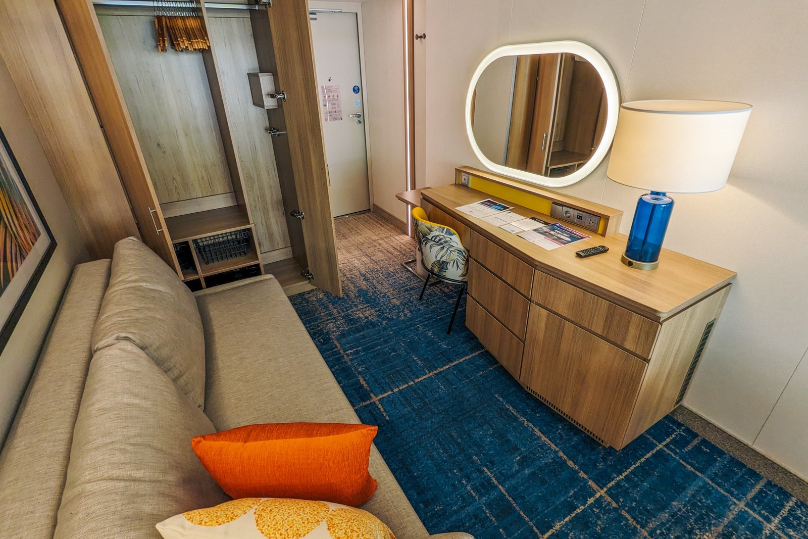 Central Park-facing infinite veranda cabin.