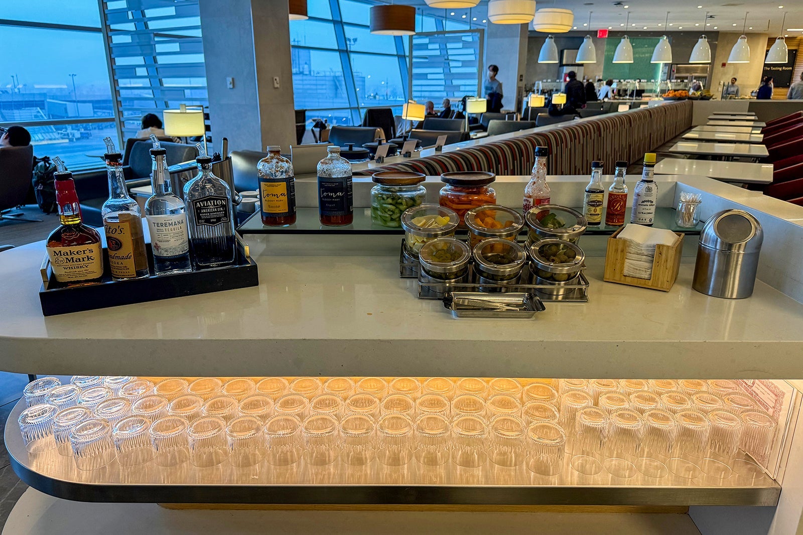 Japan Airlines JFK Lounge