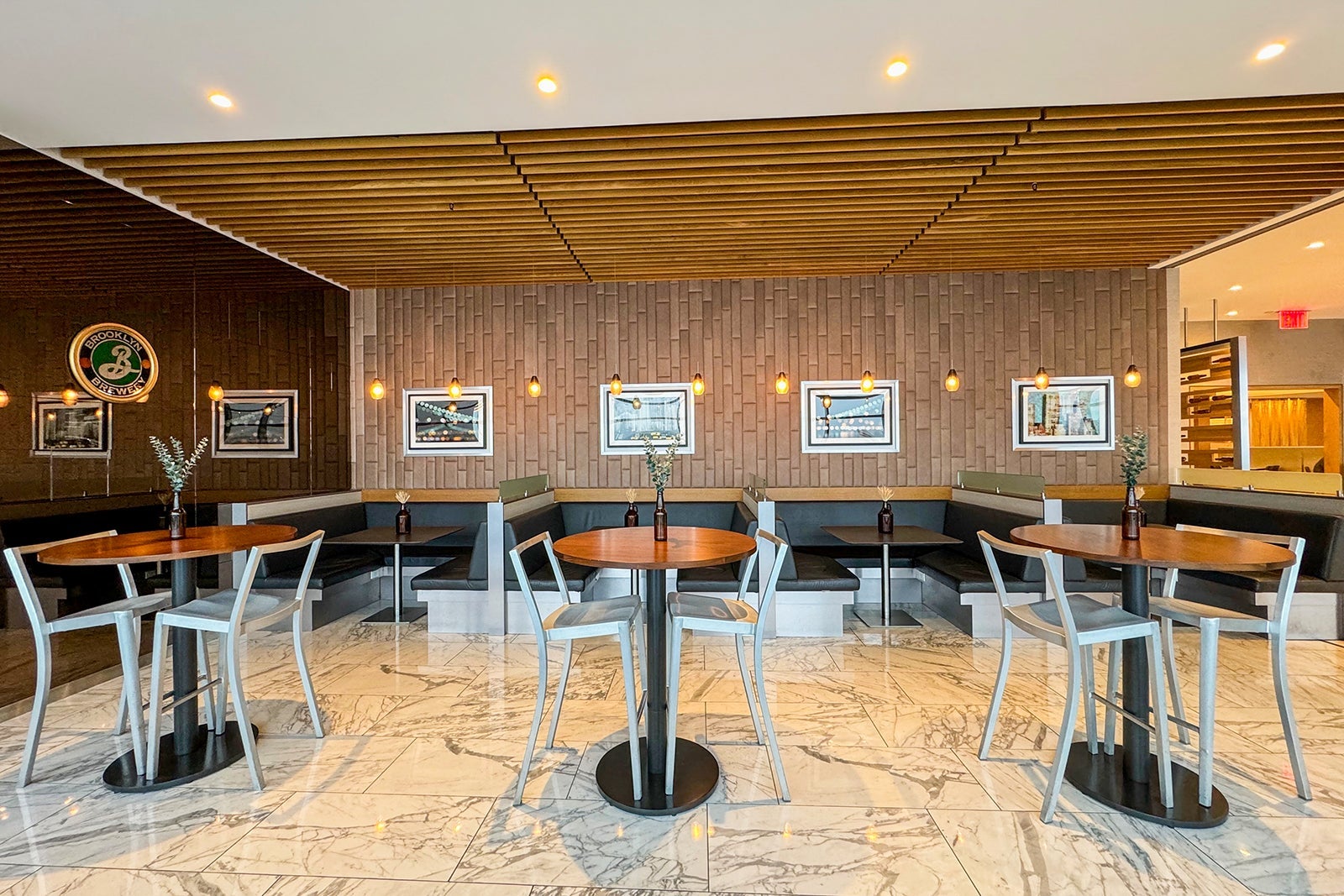 Japan Airlines JFK Lounge