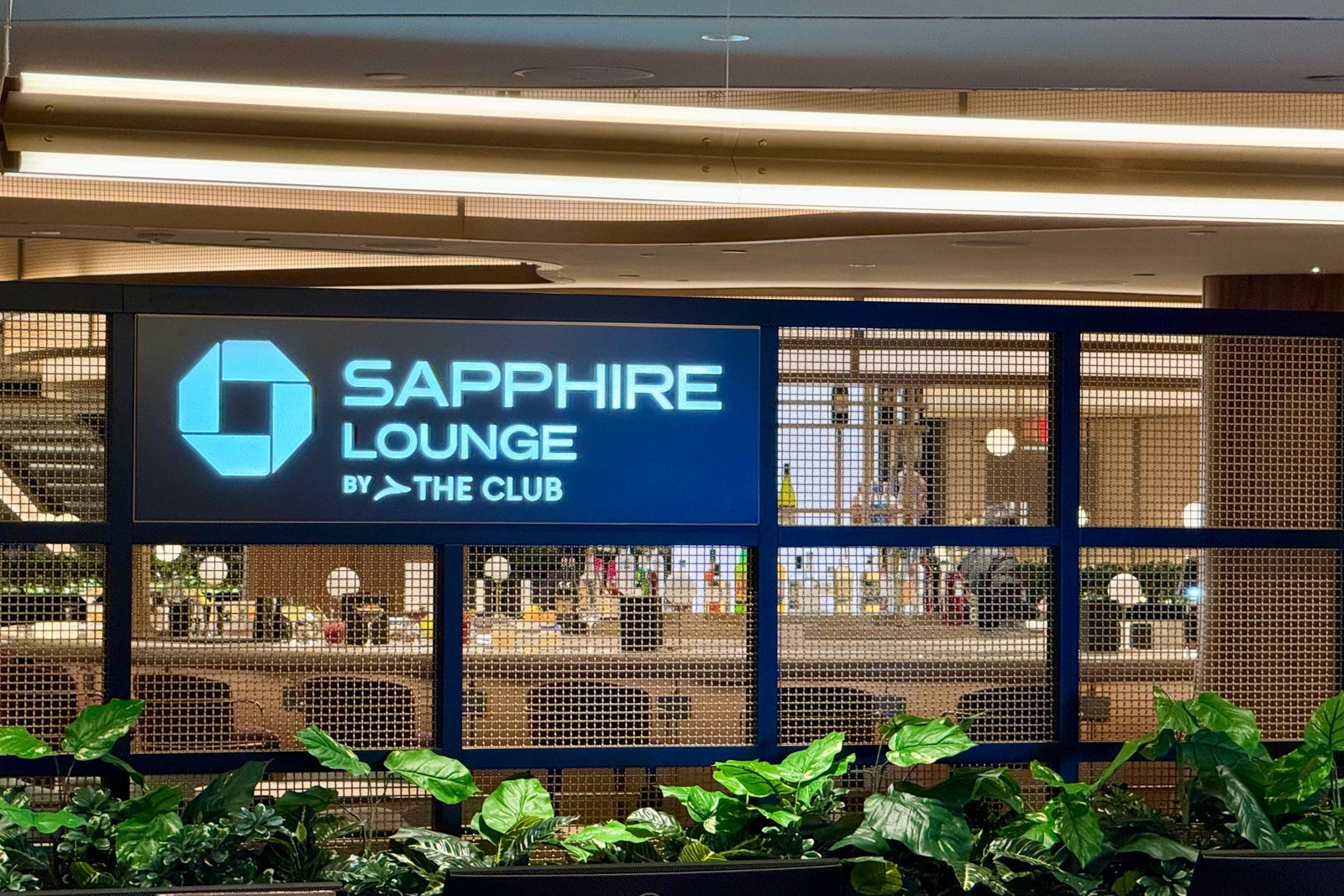 Entrance to Chase Sapphire Lounge in LaGuardia airport