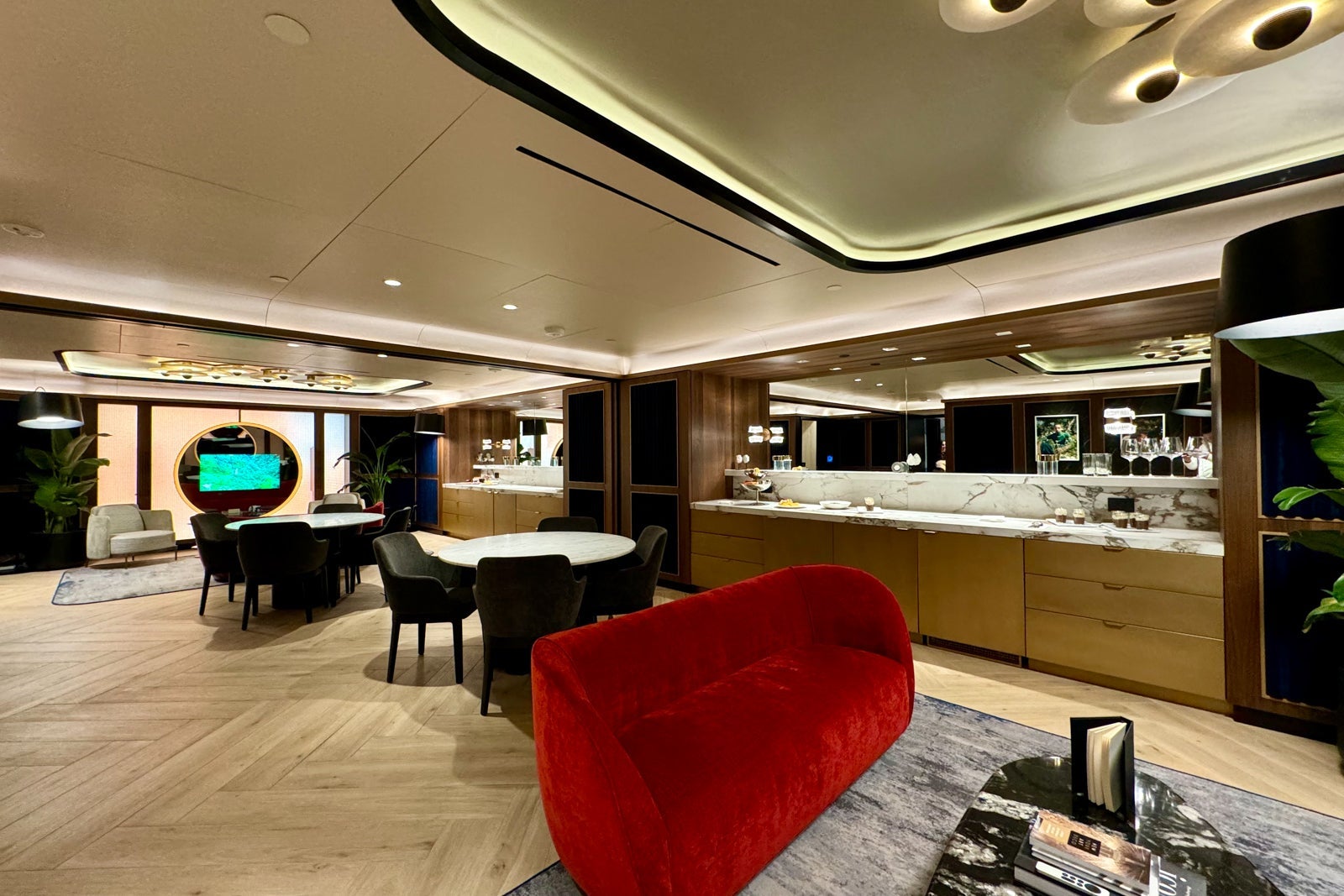 Chase Sapphire Lounge LaGuardia LGA