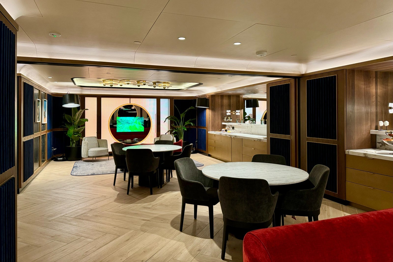 Chase Sapphire Lounge LaGuardia LGA