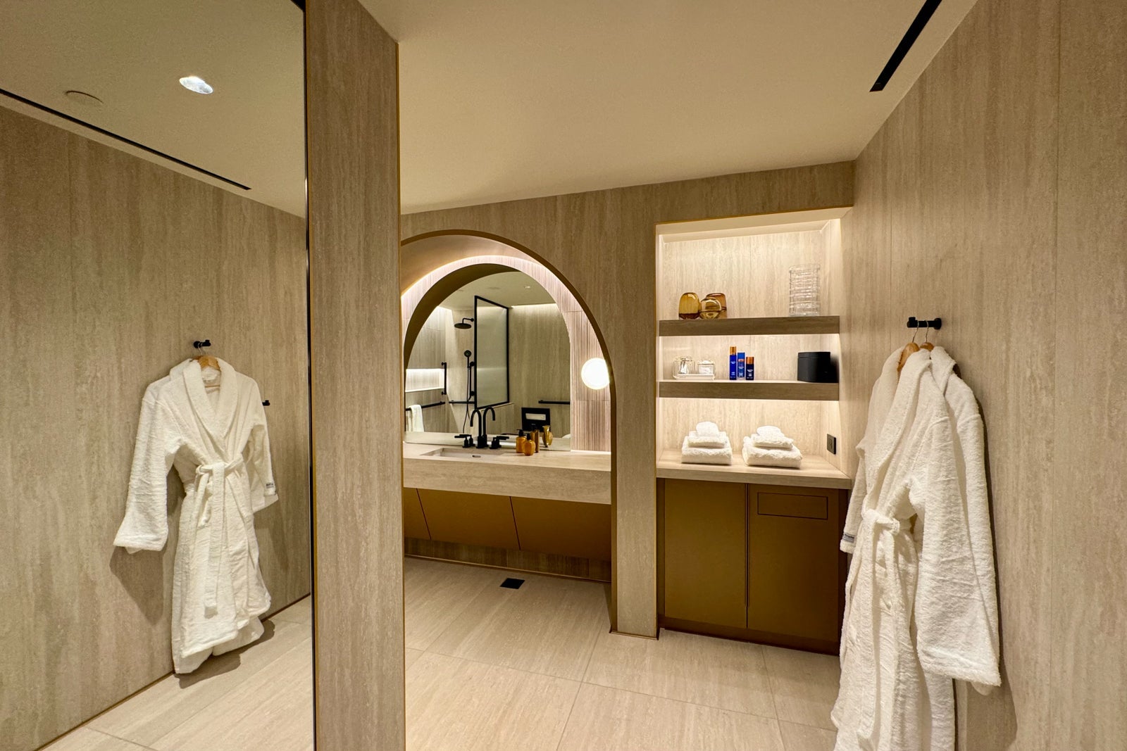 Bathroom in Chase Sapphire Lounge LaGuardia LGA