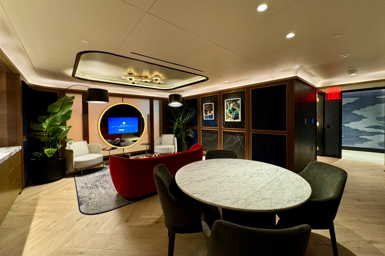 Chase Sapphire Lounge LaGuardia LGA