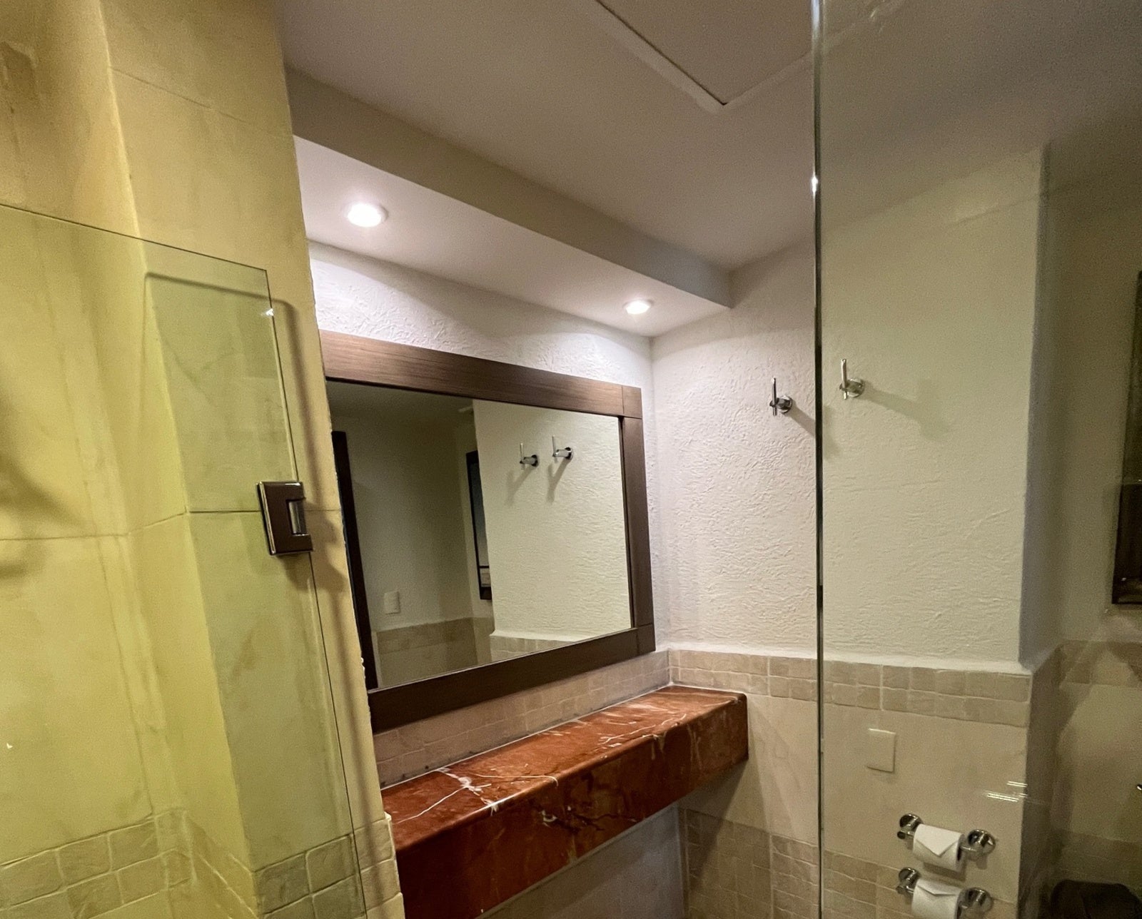 Bathroom at Wyndham Alltra Cancun All inclusive