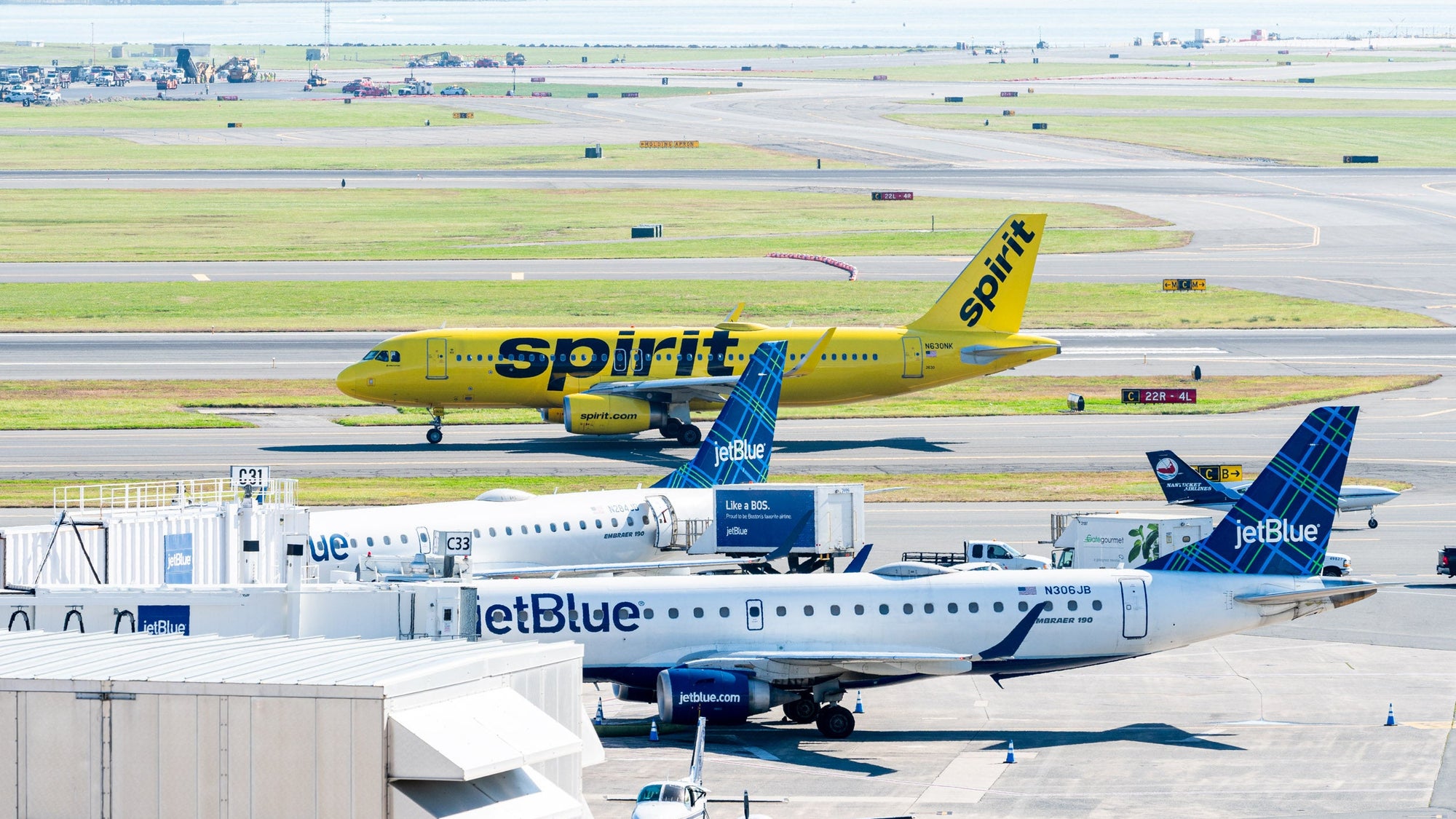 JetBlue-Spirit-1