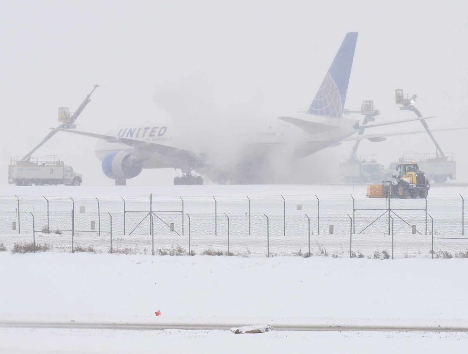 aircraft snow