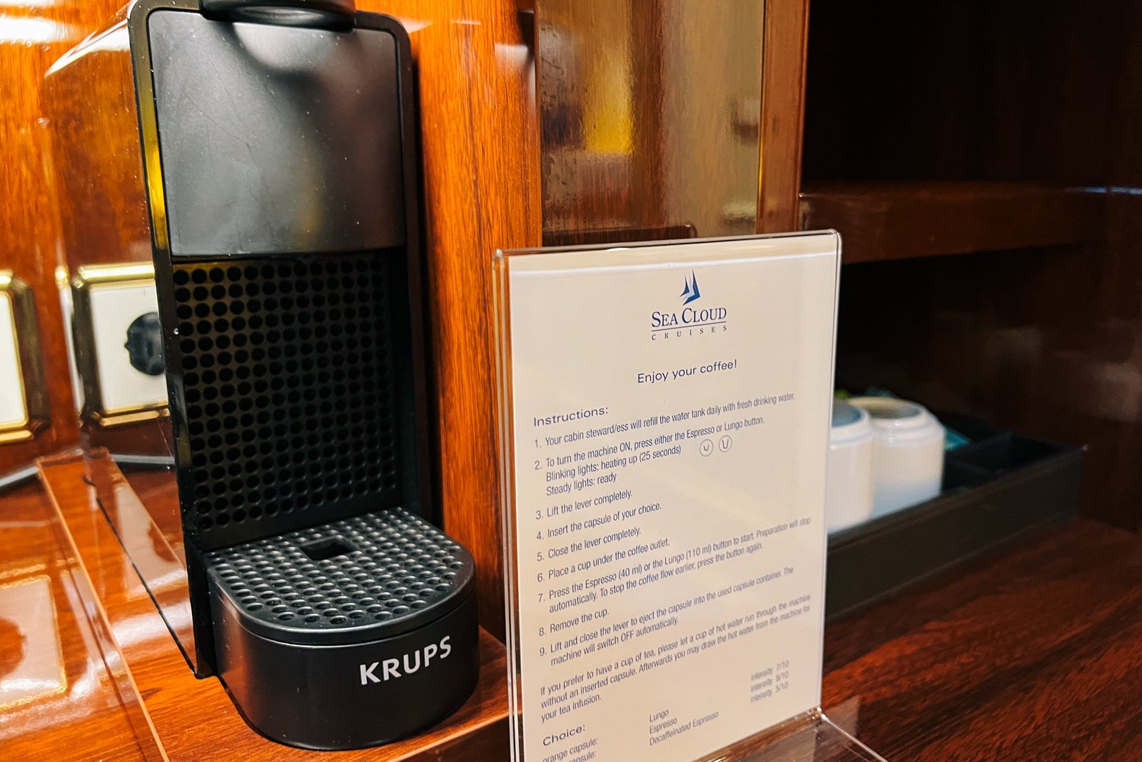 A junior suite on Sea Cloud Spirit