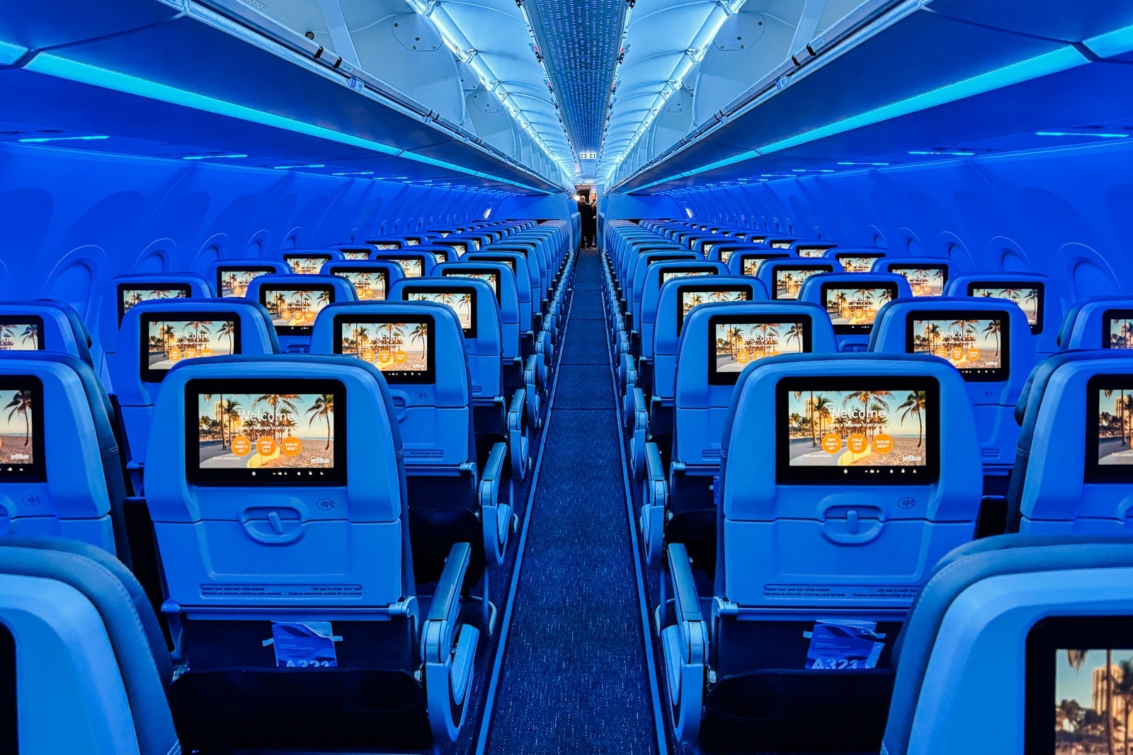jetblue plane cabin