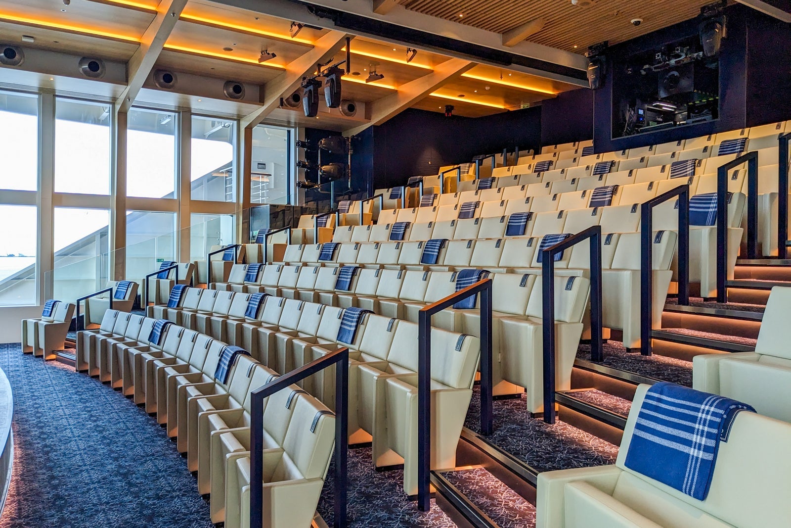 The Aula on Viking Polaris.