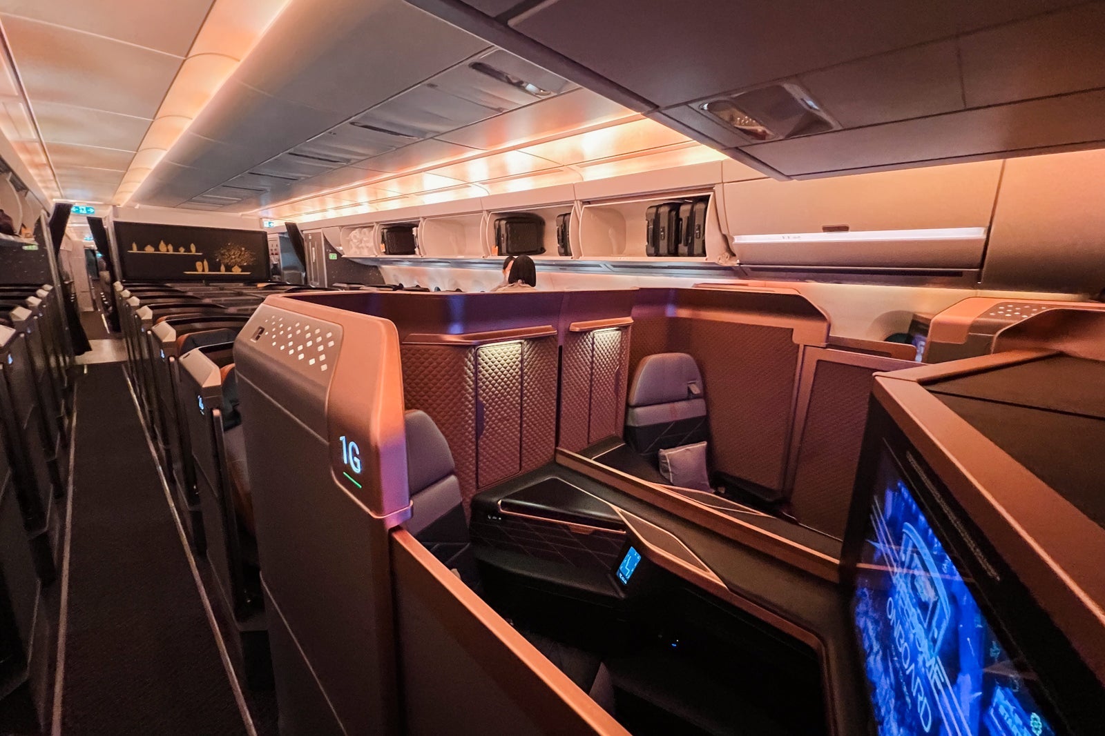 Starlux business class