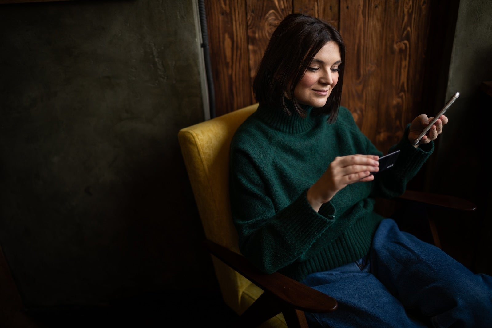 Bank card switch companions: Tips on how to switch factors and miles to airways and motels