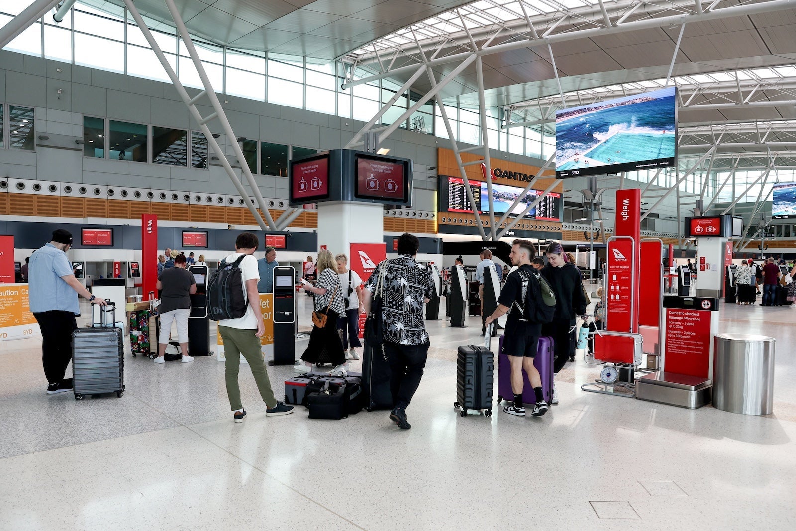 Qantas check in desk at SYD
