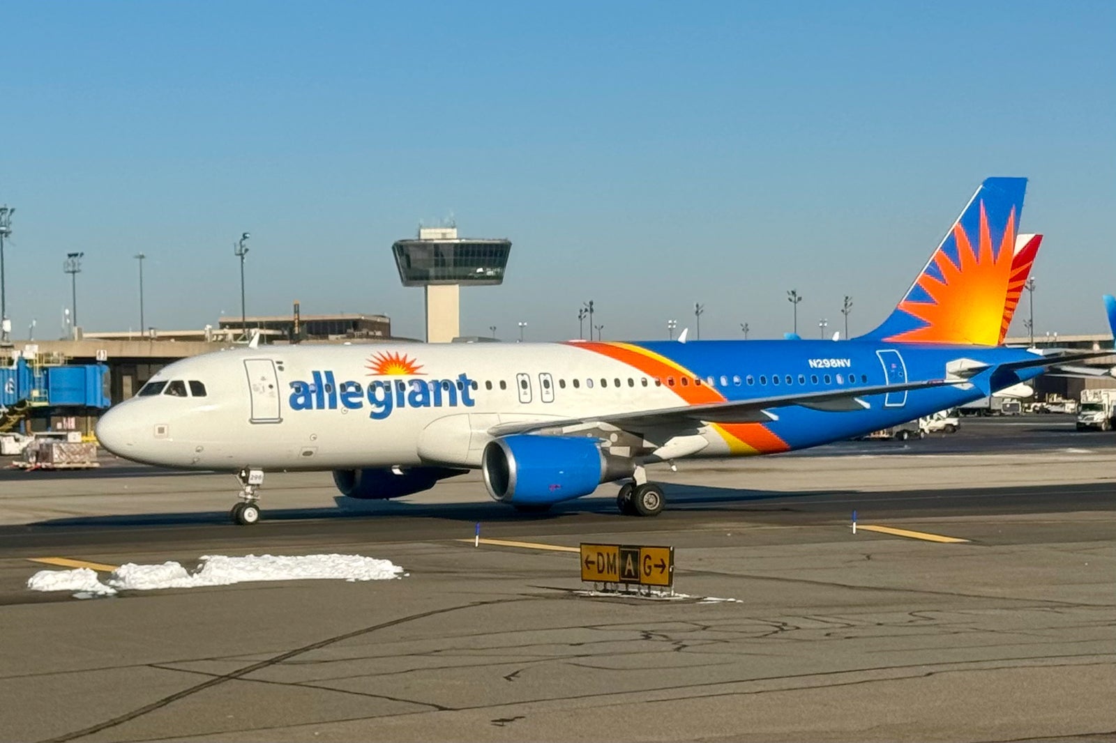 Allegiant jet