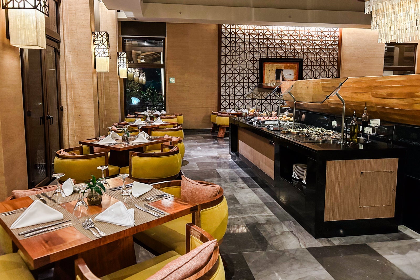 preferred club lounge