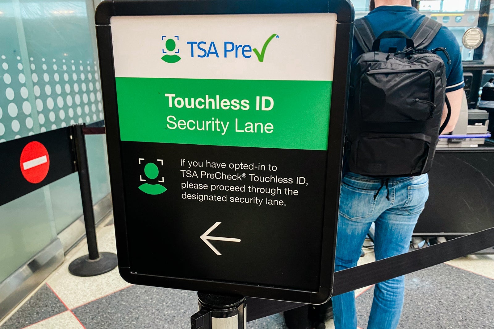 tsa touchless id sign