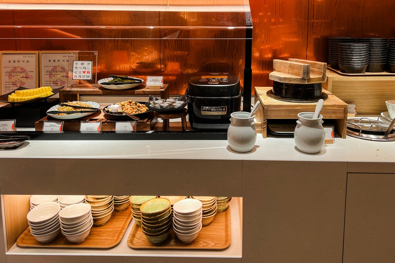 breakfast buffet