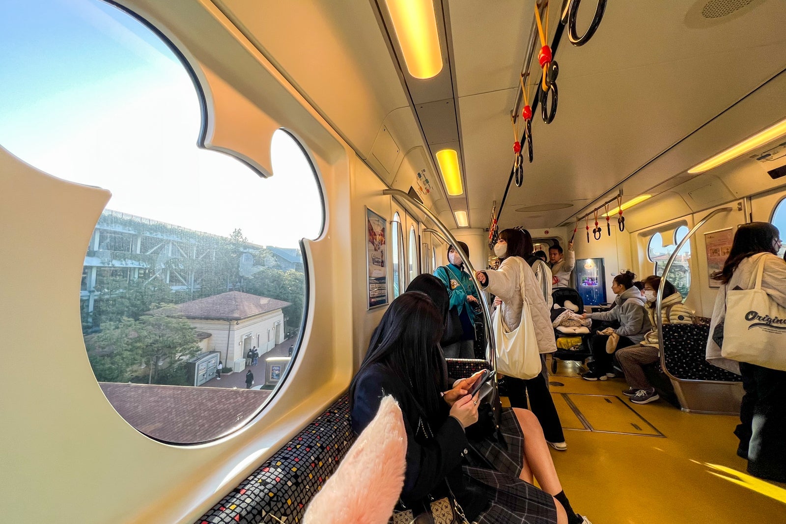public transportation tokyo disney