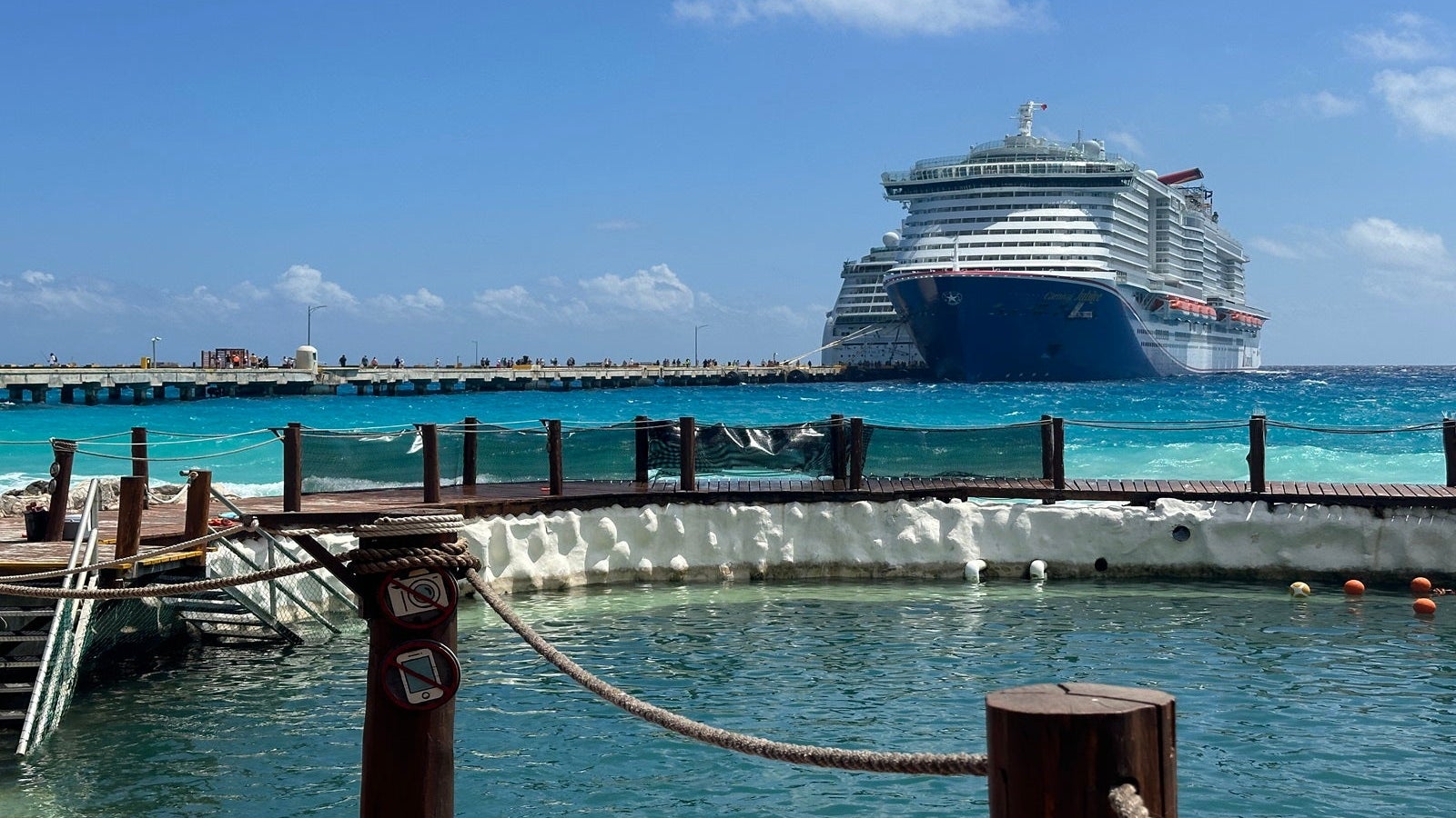 Houzz Tour: Oceanfront Makeover With Breezy, Beachy Style, image size:1600x900