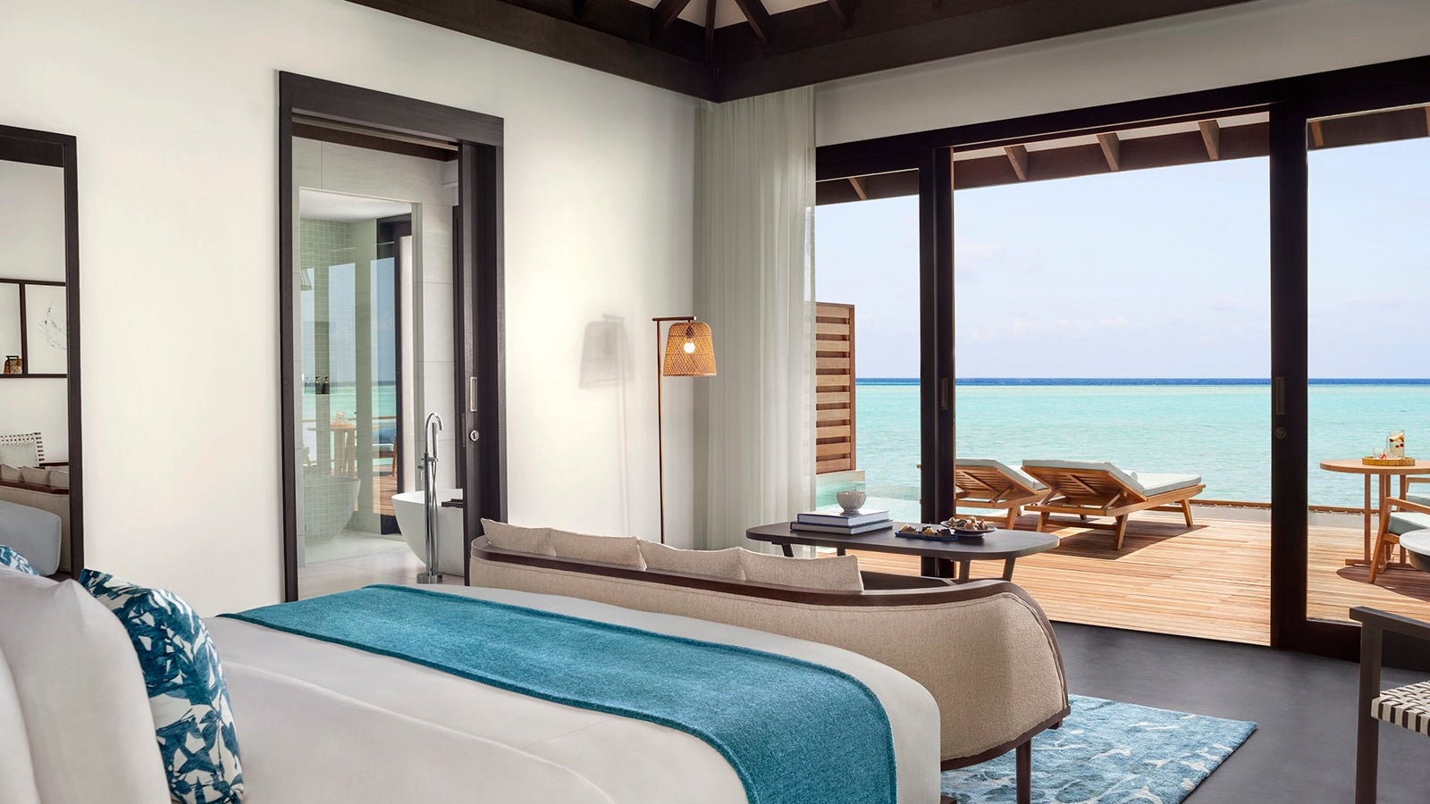 Anantara Veli Maldives Resort - Deluxe Over Water Pool Villa Bedroom