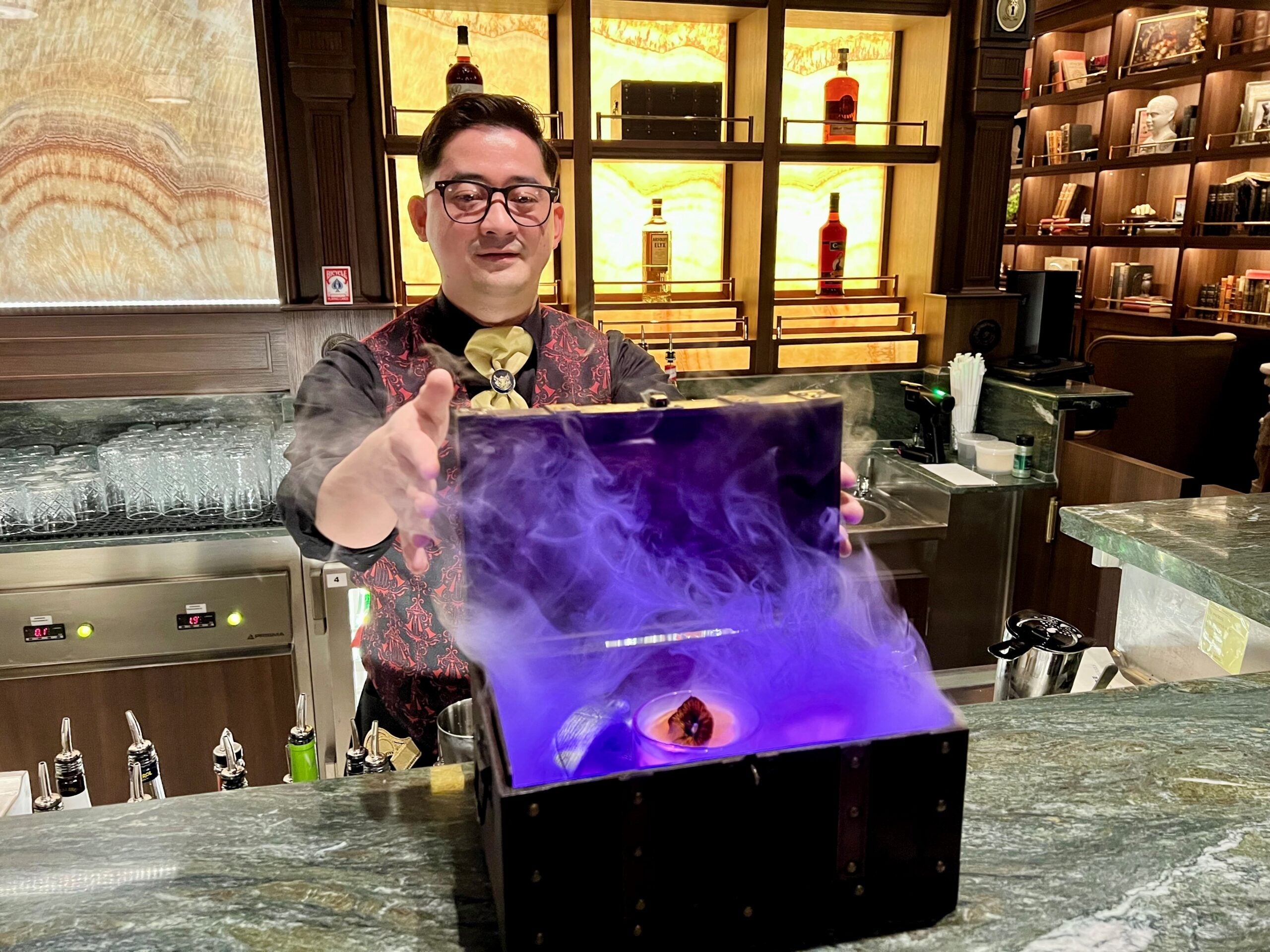 The Escape from Houdini's Chest drink at Spellbound