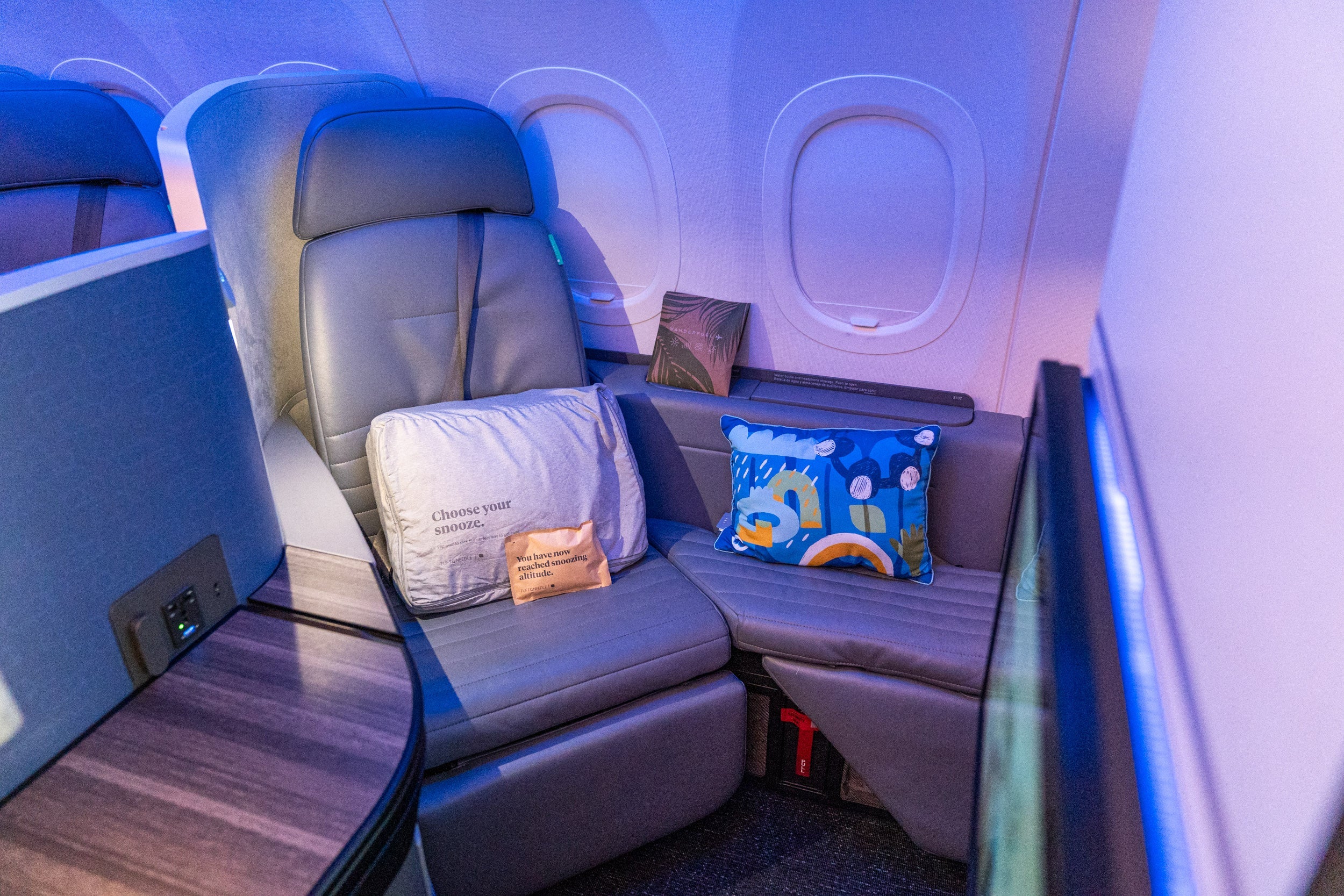 JetBlue Mint seat