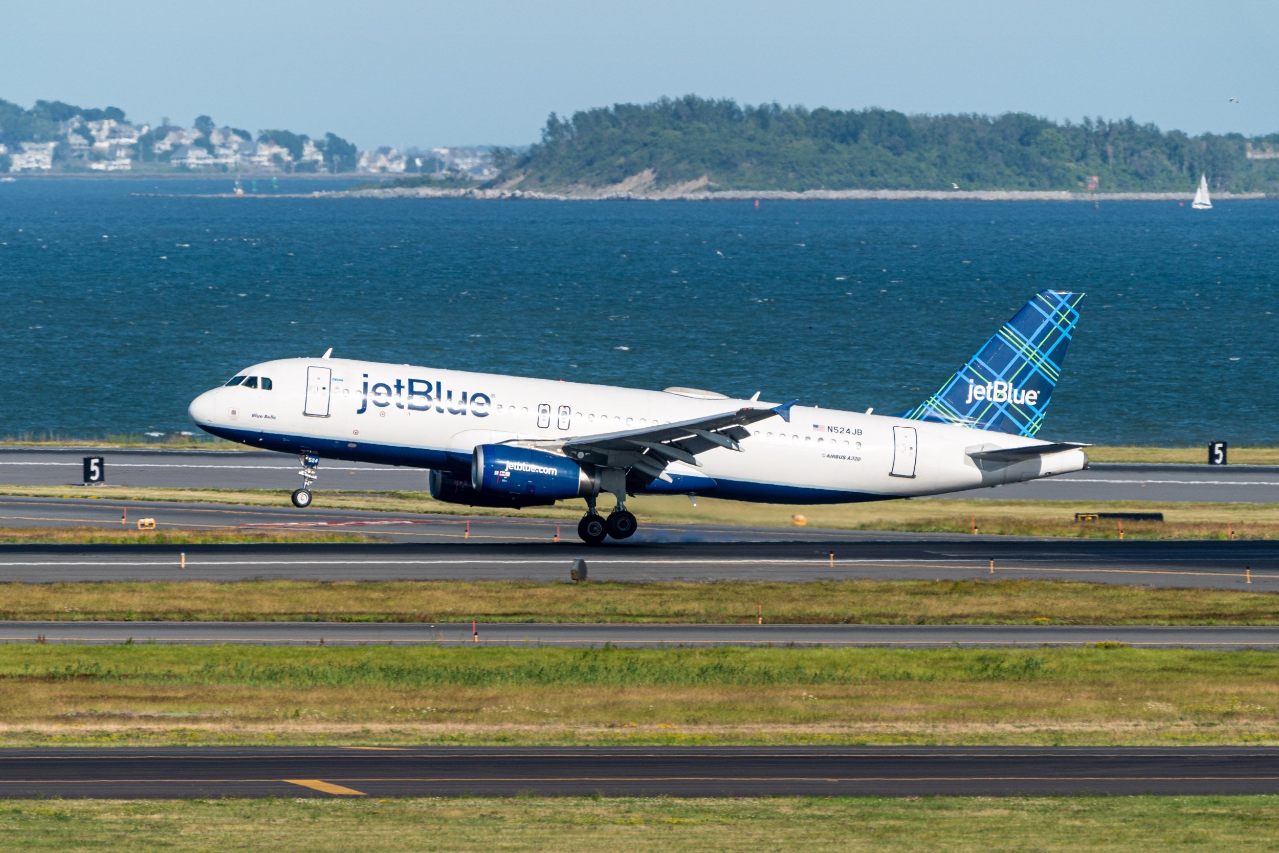 JetBlue plane taking off