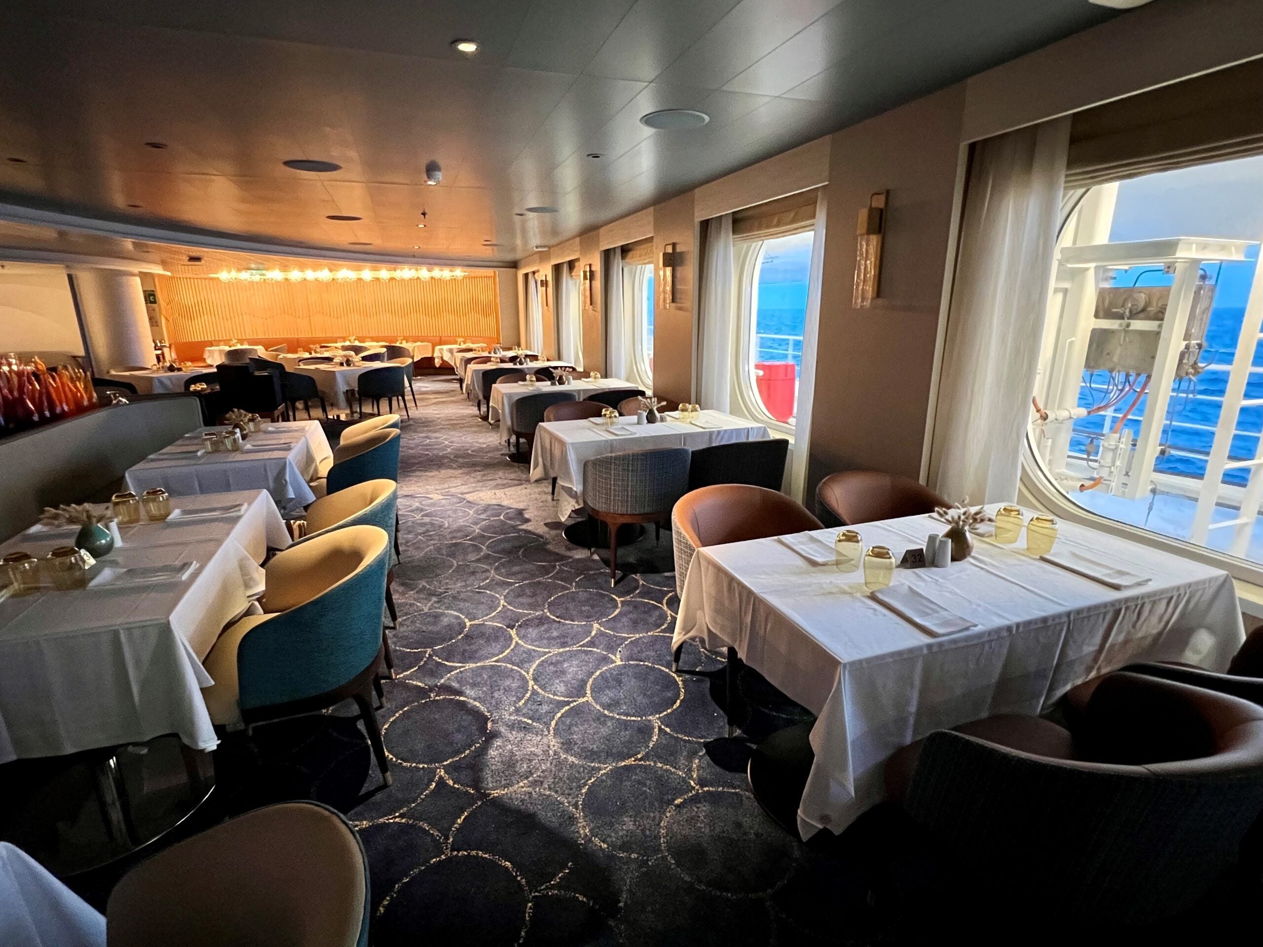 Signature Restaurant on Sun Princess
