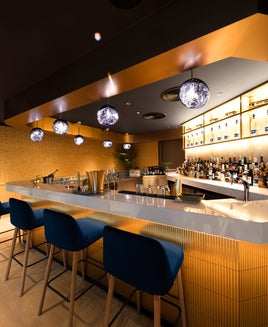 Chase Sapphire Lounge bar area