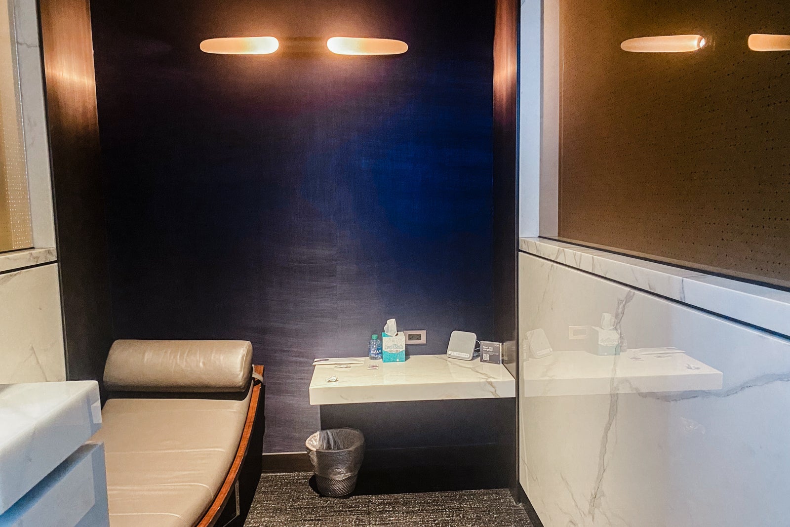 Polaris lounge