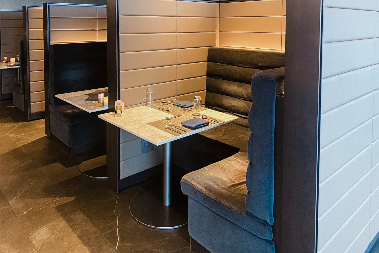 Polaris lounge