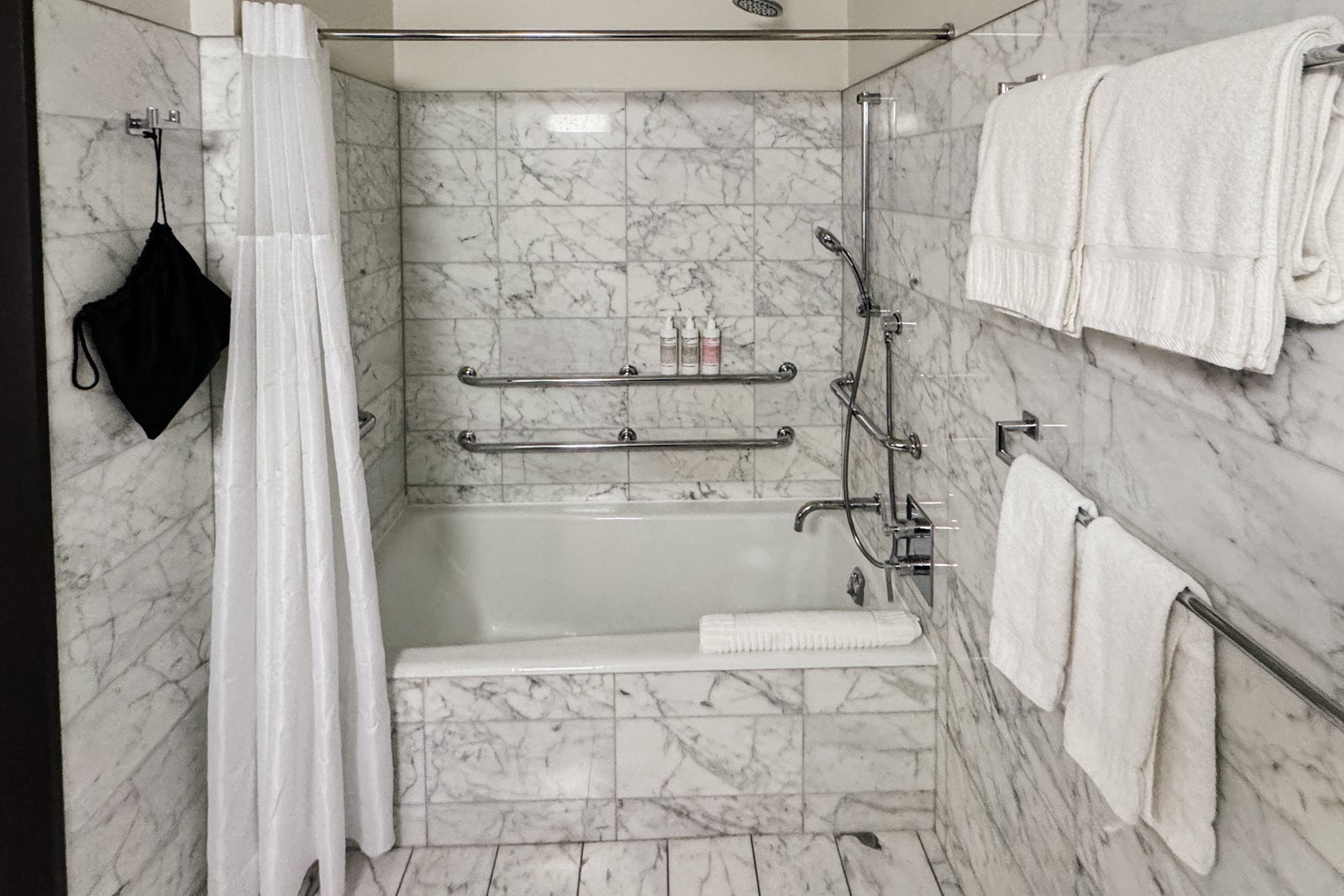 bathtub