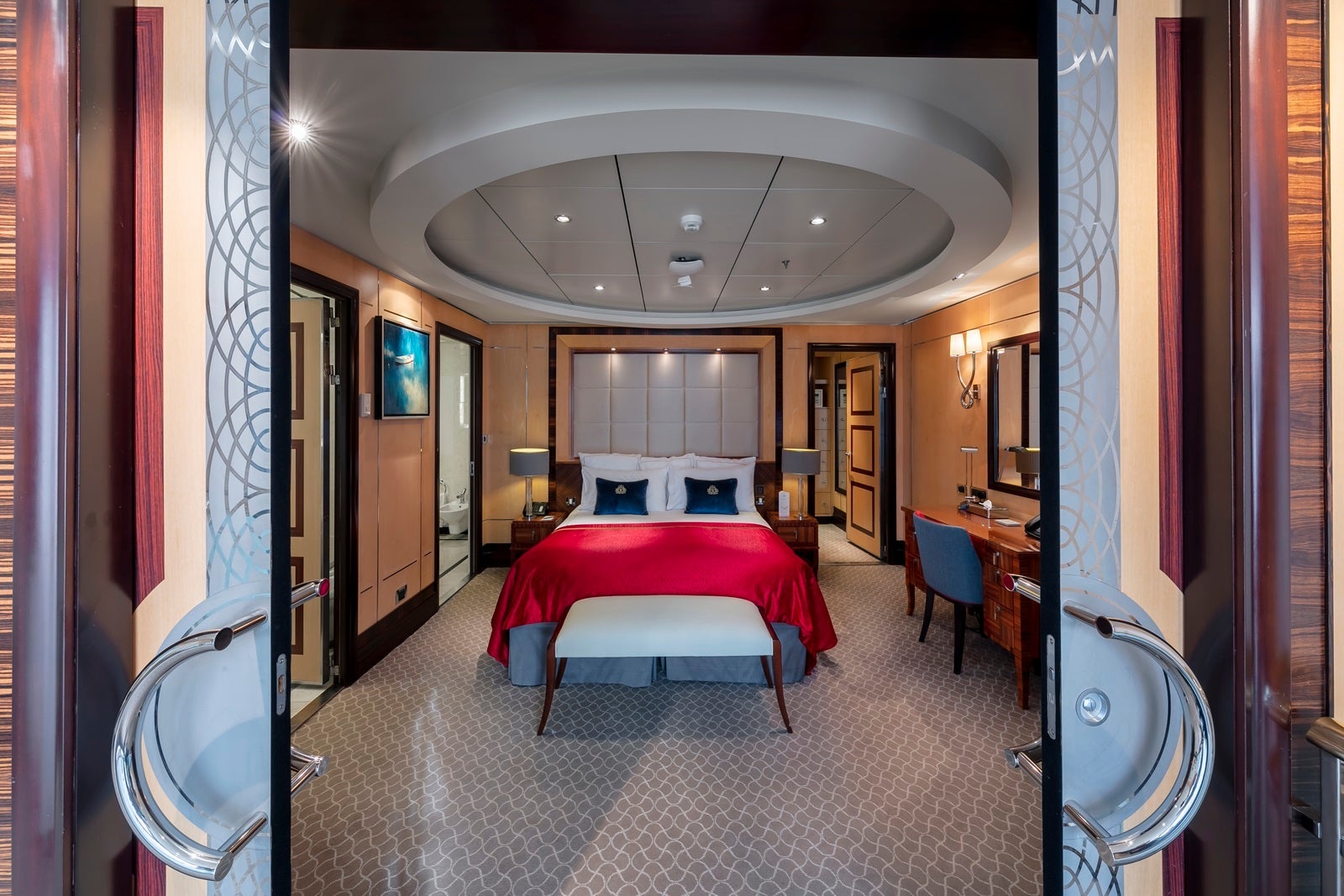 A Queens Grill Suite on Cunard's Queen Mary 2 cruise ship