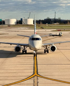 American Airlines planes