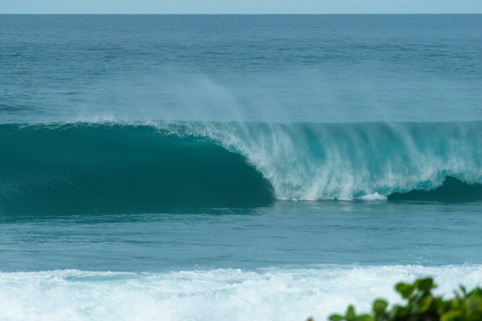 Breaking waves in Aguadilla, Puerto Rico