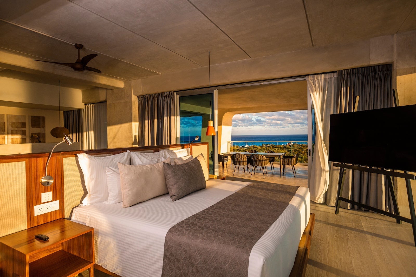 Hyatt Vivid in Mexico