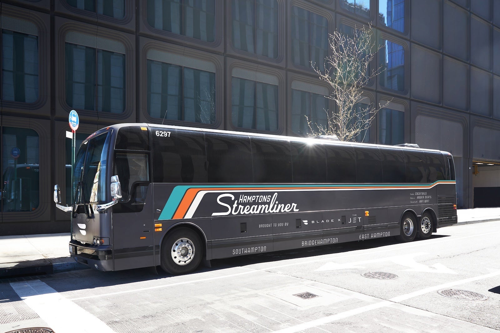 Exterior of Blade Streamliner