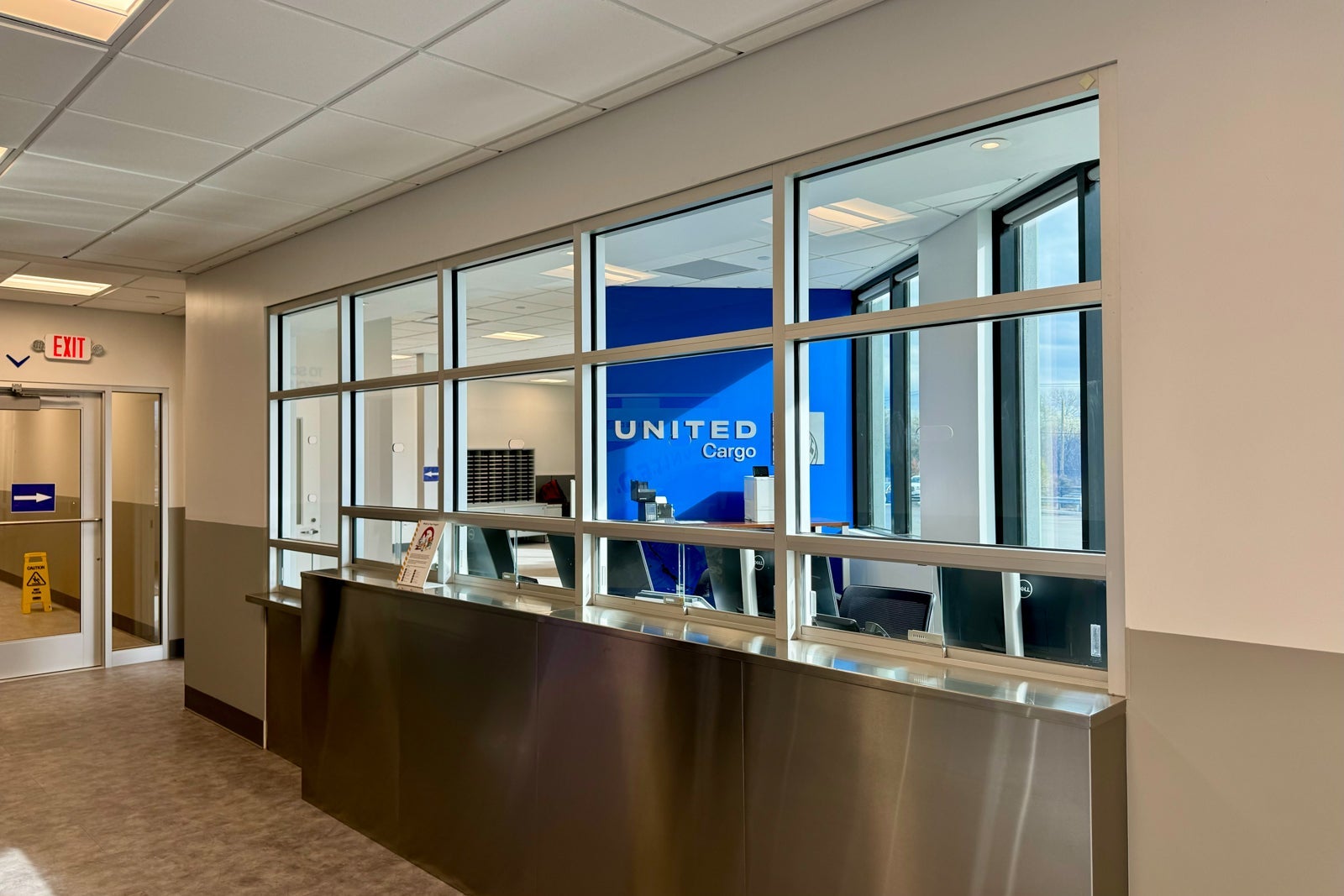 united cargo center