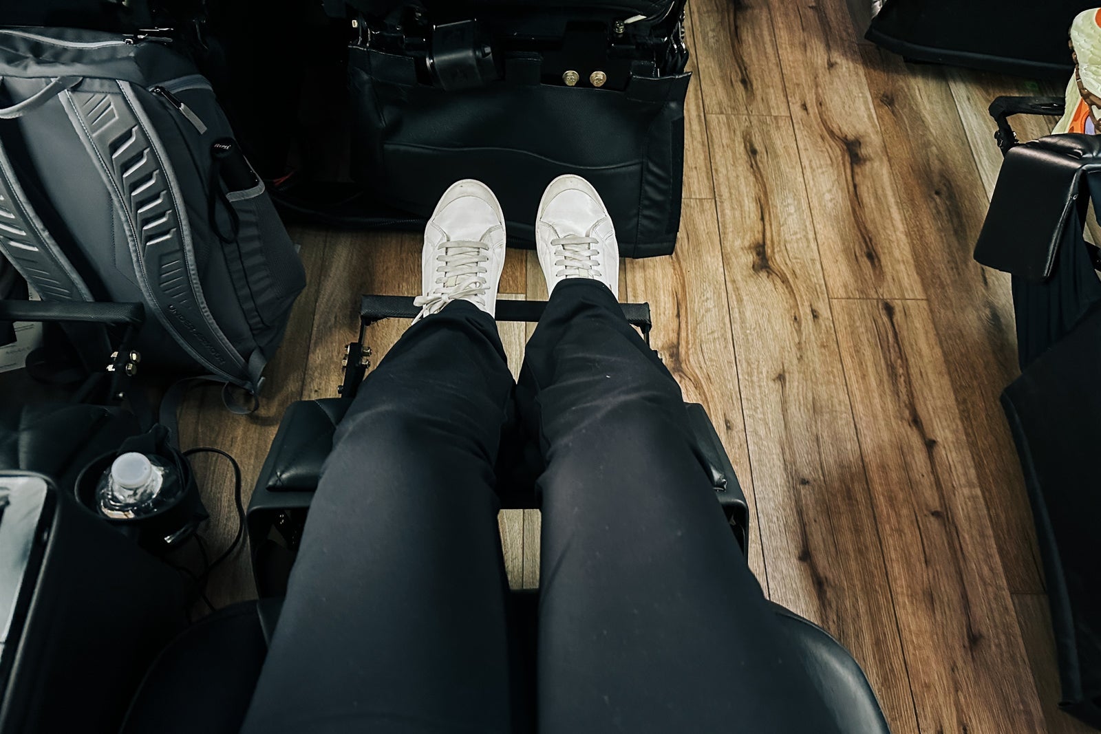 the jet legroom