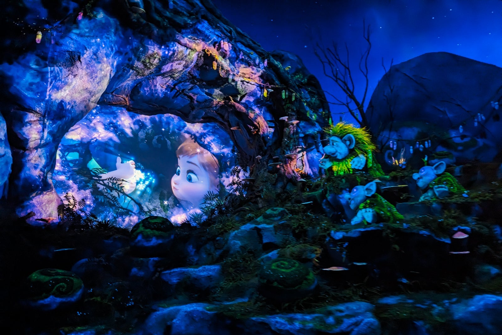 Anna and Elsa's Frozen Journey