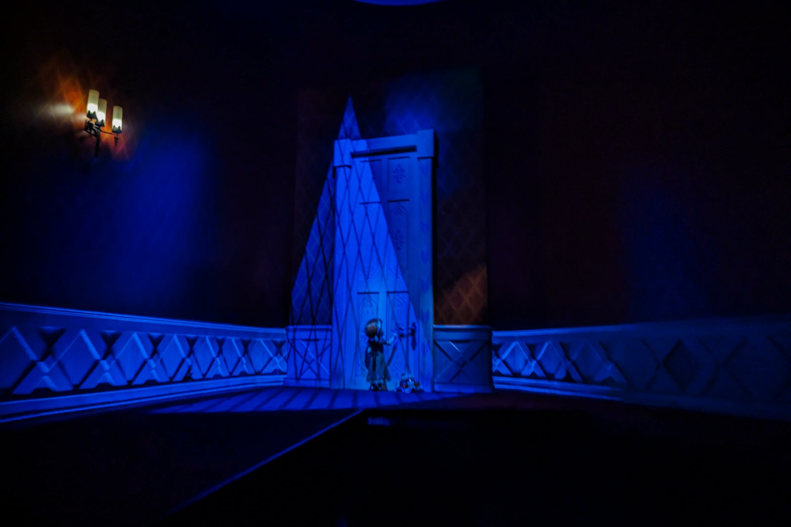 Anna and Elsa's Frozen Journey