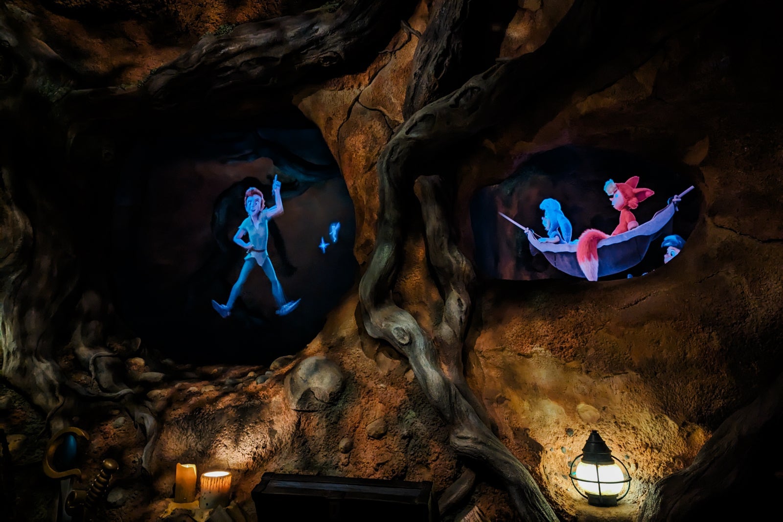 Tokyo DisneySea Fantasy Springs Peter Pan pre-show