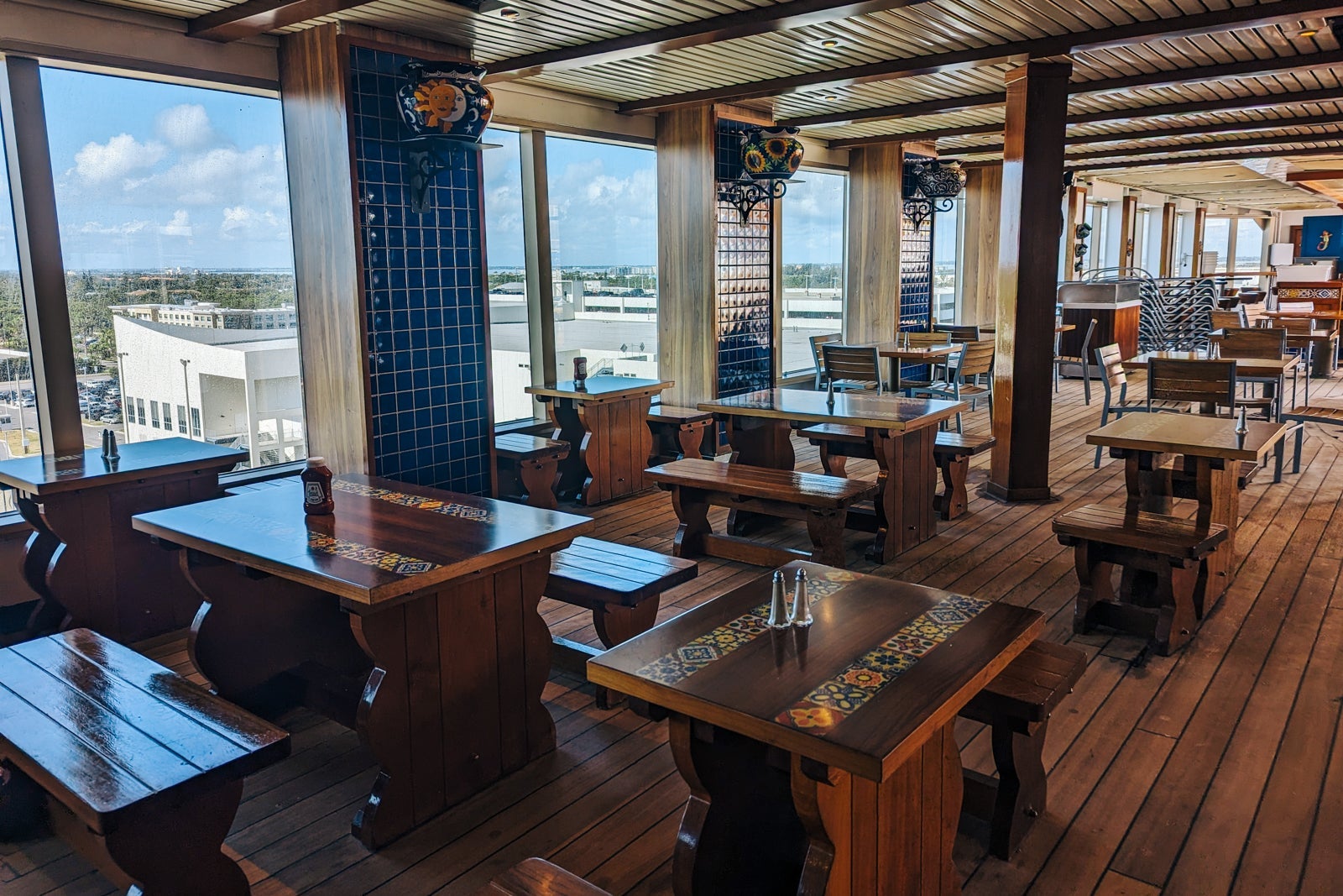 Carnival Glory BlueIguana Cantina