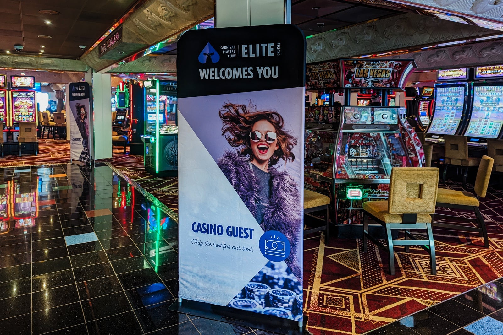 Carnival Glory casino