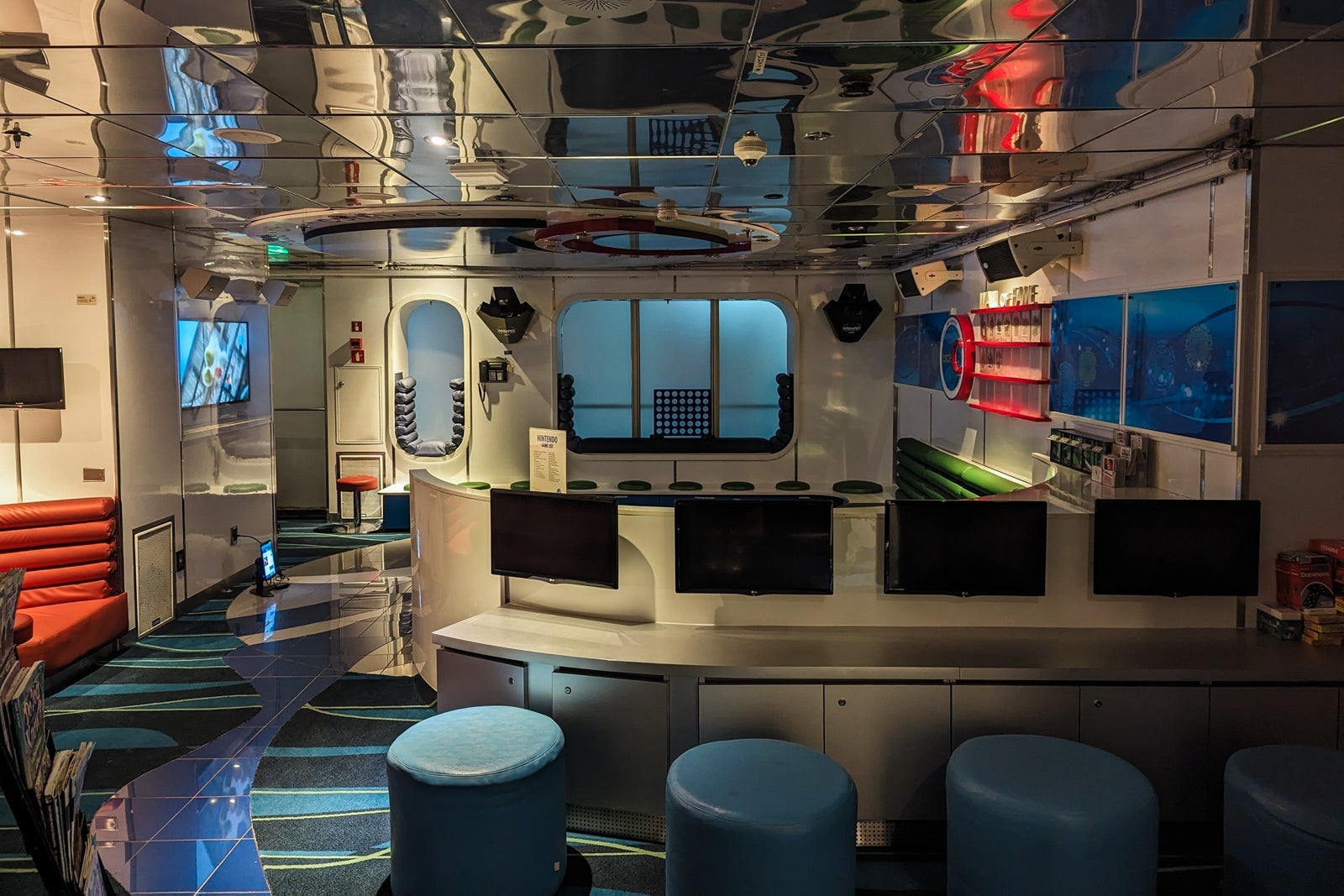 Carnival Glory CircleC